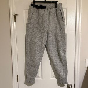 Nike Tech Pack Therma-Fit Heather Gray Pants